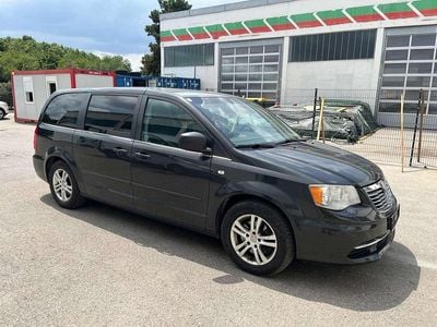 Schwarz Gebraucht 2012 Lancia Voyager Van / Kleinbus | € 5.650