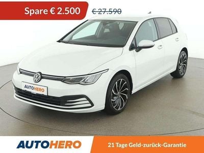 Weiß Gebraucht 2024 VW Golf VIII Life Kleinwagen | € 25.090 (Fairer Preis)