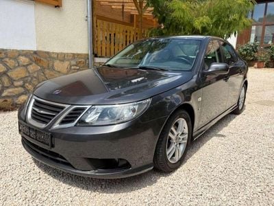 Grau Gebraucht 2010 Saab 9-3 Linear Limousine | € 6.750