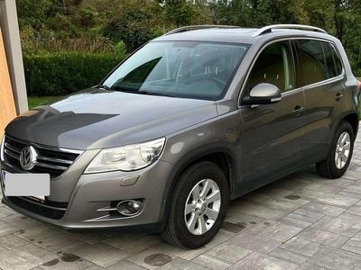 Grau Gebraucht 2010 VW Tiguan SUV | € 7.600 (Fairer Preis)