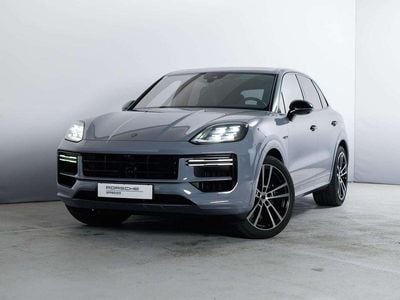 Dunkelgrau normal Gebraucht 2025 Porsche Cayenne Turbo E-Hybrid SUV | € 199.900