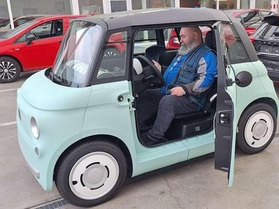 Grün Neu 2025 Fiat Topolino Kleinwagen | € 10.200