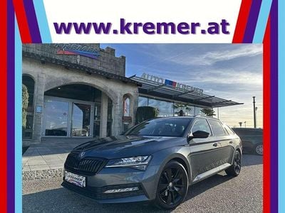 Grau Gebraucht 2021 Skoda Superb SportLine Kombi | € 23.590 (Etwas zu teuer)