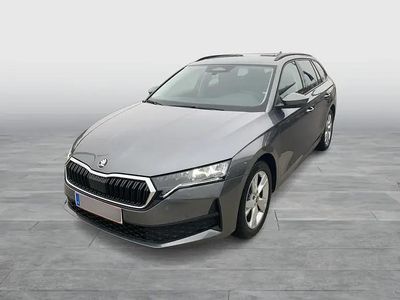 Mittelgrau metallic Neu 2025 Skoda Octavia Essence Kombi | € 33.900 (Fairer Preis)