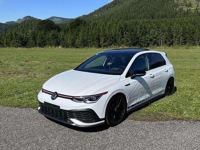 Gebraucht VW Golf VIII GTI Clubsport 300 PS (220 kW) 2022 Weiß Limousine