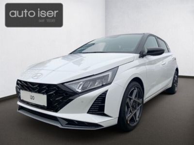 Atlas white / schwarz Gebraucht 2023 Hyundai i20 Trend | € 23.920 (Fairer Preis)