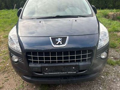 gebraucht Peugeot 3008 16 HDi 115 FAP Active