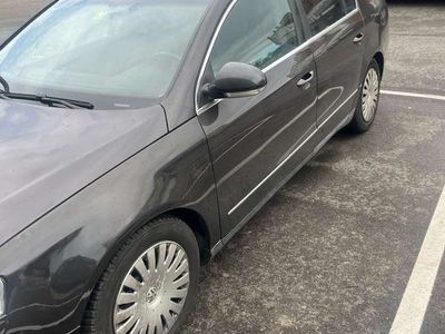 gebraucht VW Passat Sportline 2,0 TDI 4Motion