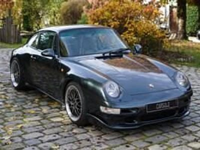 Grün Gebraucht 1995 Porsche 911 Carrera Coupé | € 99.800
