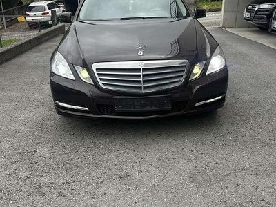 Gebraucht 2012 Mercedes E200 Limousine | € 9.500 (Superpreis)