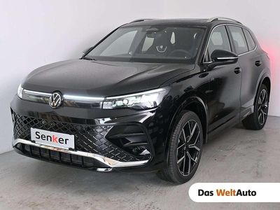 Schwarz metallic Neu 2025 VW Tiguan Sport SUV | € 54.990 (Guter Preis)