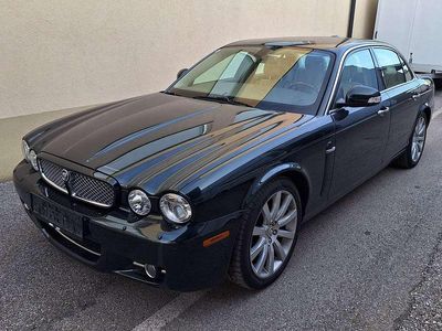 Grün Gebraucht 2008 Jaguar XJ6 Executive Limousine | € 18.900