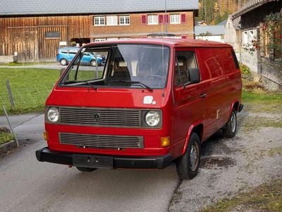 Rot Gebraucht 1982 VW T3 Van | € 22.500
