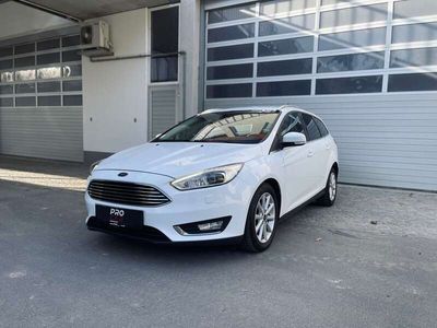 gebraucht Ford Focus Traveller 1,5 TDCi Titanium *Keyless/NAVI/CarPlay*