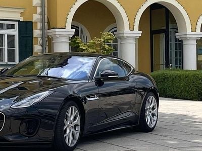 gebraucht Jaguar F-Type P300 Coupe 20 Turbo R-Dynamic Aut.