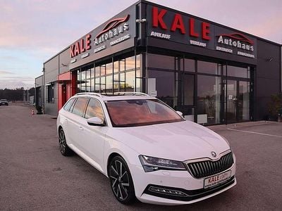Weiß Gebraucht 2020 Skoda Superb Style Kombi | € 25.900 (Guter Preis)