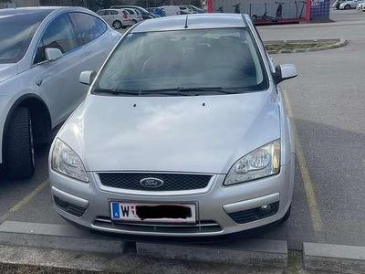Gebraucht Ford Focus Trend+ 80 PS (58 kW) 2007 Limousine