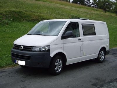 Weiß Gebraucht 2010 VW T5 Van | € 24.000