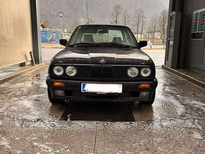 Gebraucht 1988 BMW 325 Limousine | € 15.499