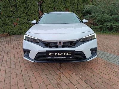 Neu Honda Civic Advance 143 PS (105 kW) 2025 Weiß Limousine