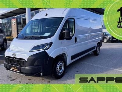 Weiß Gebraucht 2024 Toyota Proace Van / Kleinbus | € 38.190