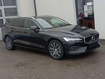 Schwarz Gebraucht 2020 Volvo V60 Momentum Kombi | € 24.990 (Etwas zu teuer)