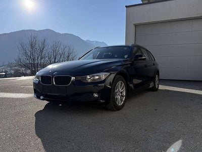 Schwarz Gebraucht 2013 BMW 318 Kombi | € 10.690 (Superpreis)
