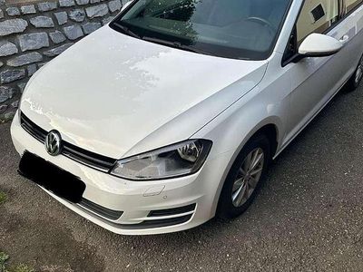 Gebraucht VW Golf VII 90 PS (66 kW) 2015 Weiß Limousine