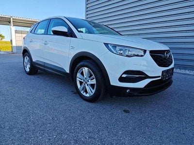 Weiß Gebraucht 2017 Opel Grandland X Edition SUV | € 12.300 (Teuer)