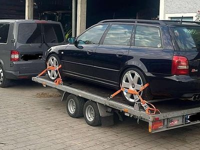 Schwarz Gebraucht 2000 Audi S4 Kombi | € 15.000