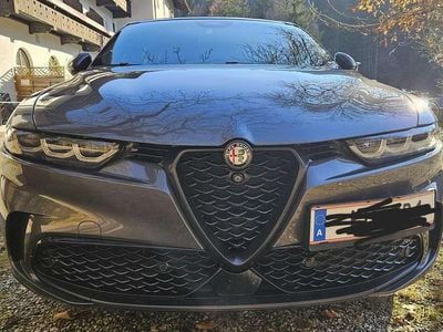 Grau Gebraucht 2024 Alfa Romeo Tonale Veloce SUV | € 35.000 (Teuer)