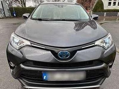 Gebraucht 2016 Toyota RAV4 SUV | € 10.900