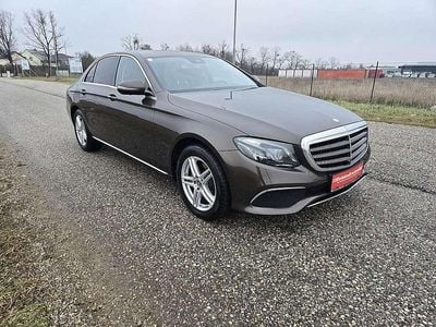 Mercedes E220