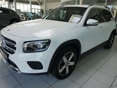 Mercedes GLB180