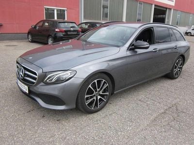 Grau Gebraucht 2019 Mercedes E220 Avantgarde Kombi | € 26.490 (Superpreis)