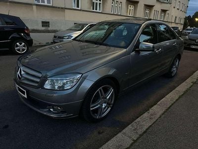 Gebraucht Mercedes C220 Elegance 170 PS (125 kW) 2010 Limousine