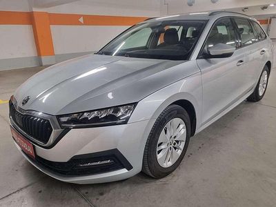 Silber Gebraucht 2021 Skoda Octavia Ambition Kombi | € 17.950 (Guter Preis)