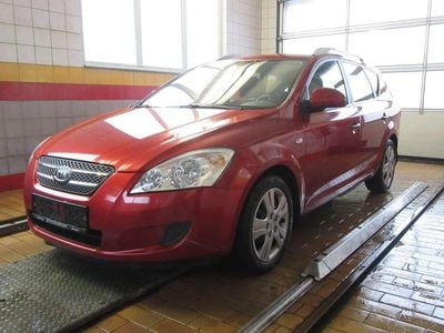 Braun Gebraucht 2010 Kia Ceed Sportswagon Kombi | € 4.450 (Guter Preis)