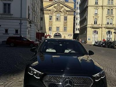 Gebraucht Mercedes E300 AMG line 449 PS (330 kW) 2024 Limousine