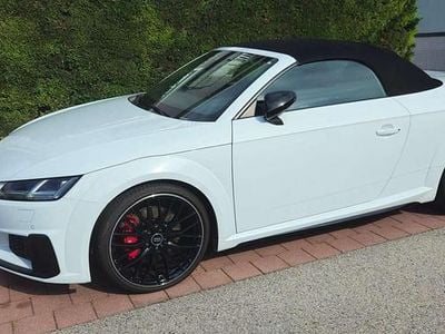 Weiß Gebraucht 2022 Audi TT Roadster Competition Cabrio | € 55.000