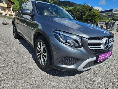 Grau Gebraucht 2017 Mercedes GLC220 SUV | € 29.490 (Superpreis)