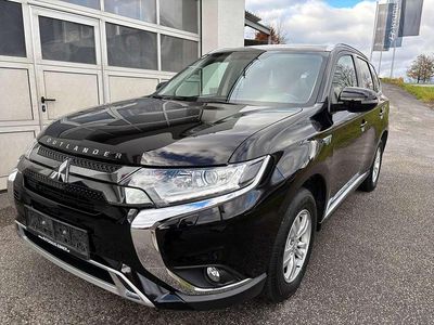 Schwarz Gebraucht 2020 Mitsubishi Outlander SUV | € 23.790