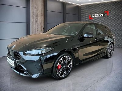 Saphirschwarz met. Gebraucht 2025 BMW 120 M Sport Kleinwagen | € 41.890 (Fairer Preis)