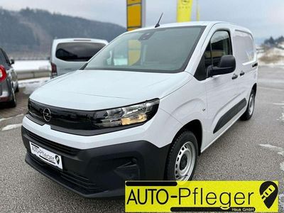 Weiß Gebraucht 2025 Opel Combo S Van / Kleinbus | € 21.490 (Fairer Preis)