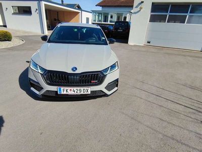 gebraucht Skoda Octavia Combi 2,0 TDI 4x4 RS DSG