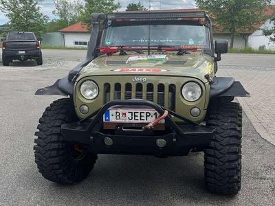 Grün Gebraucht 2013 Jeep Wrangler Unlimited Rubicon SUV | € 35.000
