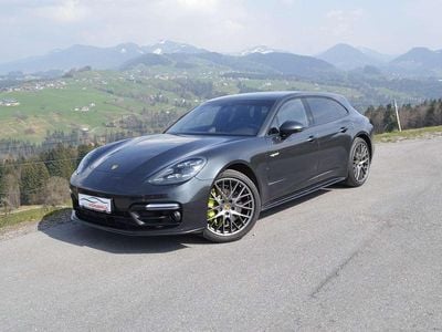 Grau Gebraucht 2017 Porsche Panamera Sport Turismo Kombi | € 77.990