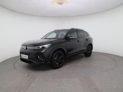 Neu VW Tiguan Sport 204 PS (150 kW) 2025 Schwarz  metallic SUV