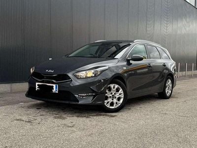 Gebraucht Kia Ceed Sportswagon Silver 120 PS (88 kW) 2021 Grau Kombi