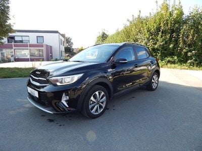 Gebraucht Kia Stonic Spirit 120 PS (88 kW) 2023 Schwarz SUV